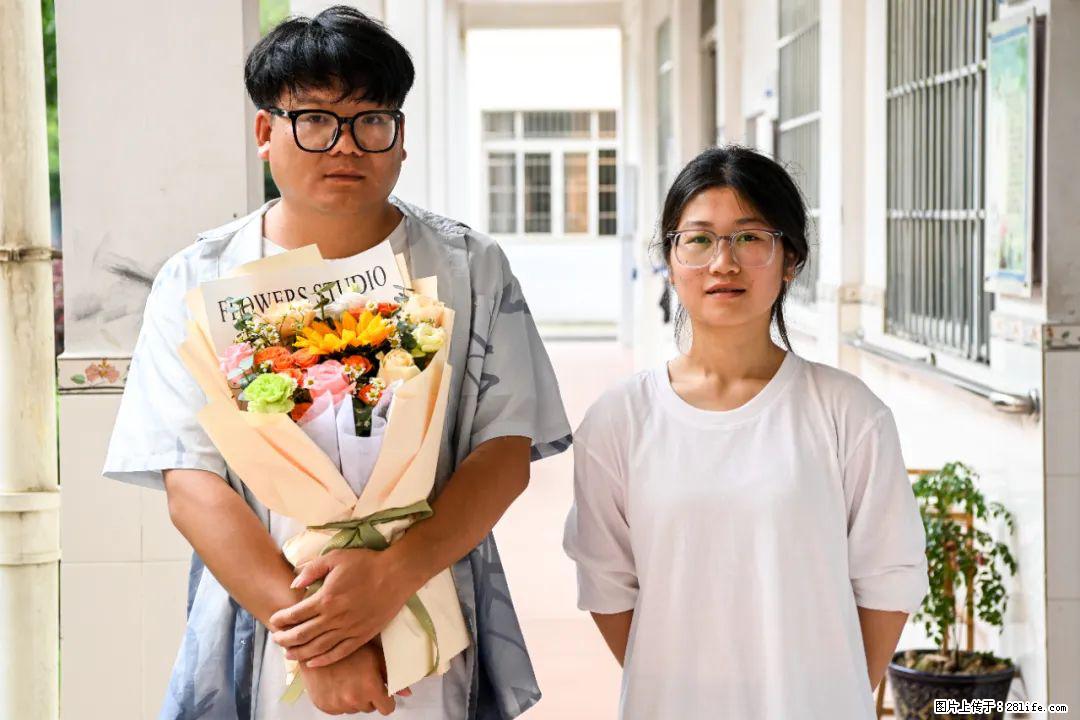 全网追的“扁担女孩”,找了一份暑假工,时薪12元 - 云浮生活资讯 - 云浮28生活网 yf.28life.com